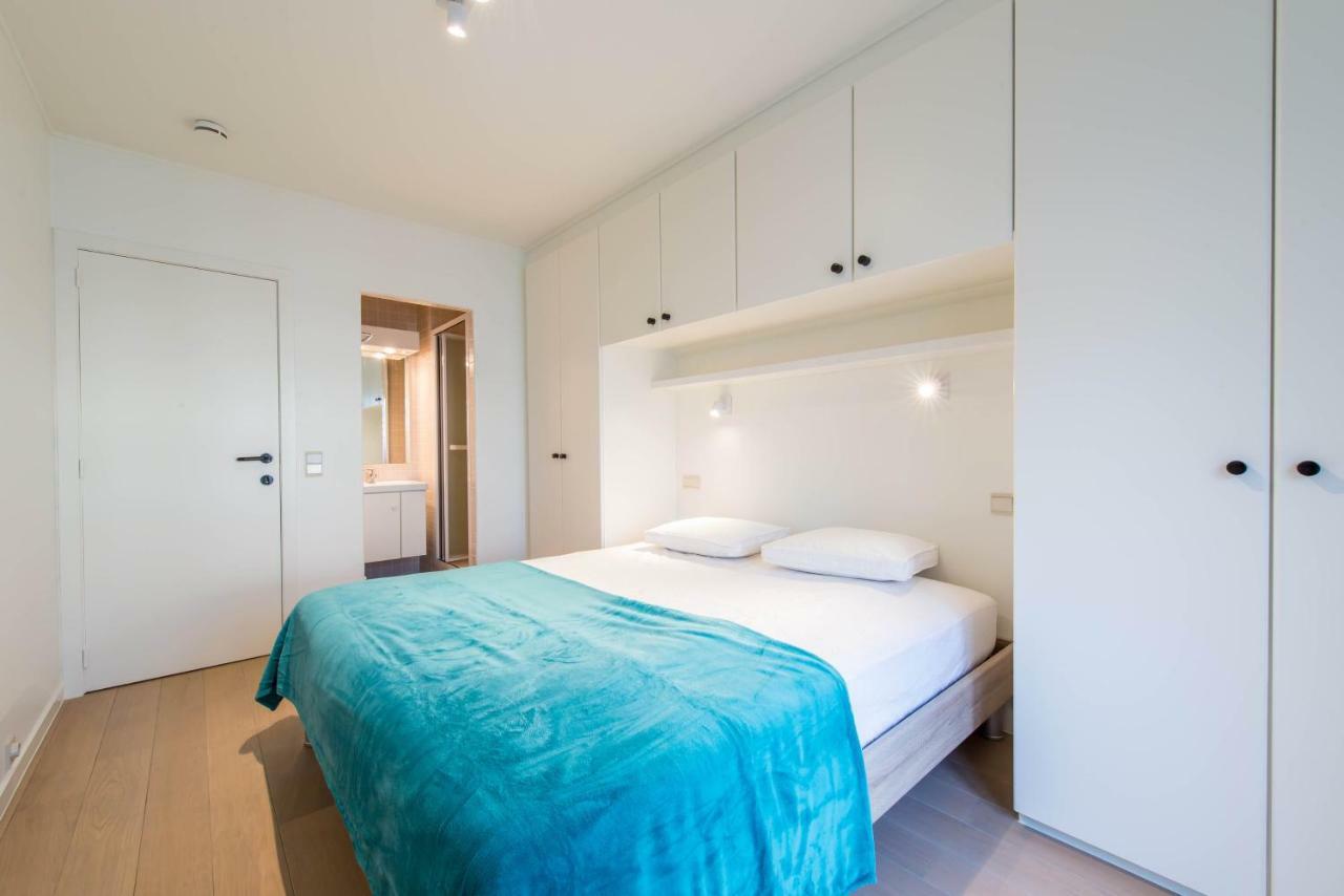 Yellow Knokke-Heist Bagian luar foto